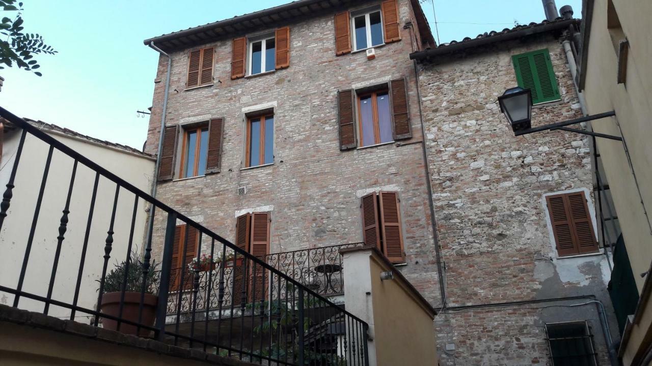 Via Piantarose, 12 Apartamento Perugia Exterior foto